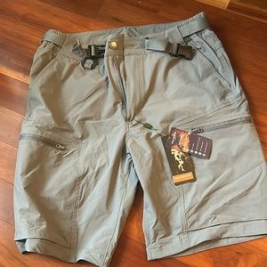 Free Soldier Men’s Quick Dry Cargo Shorts, Grey